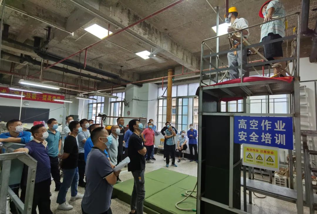 登高架设1.jpg